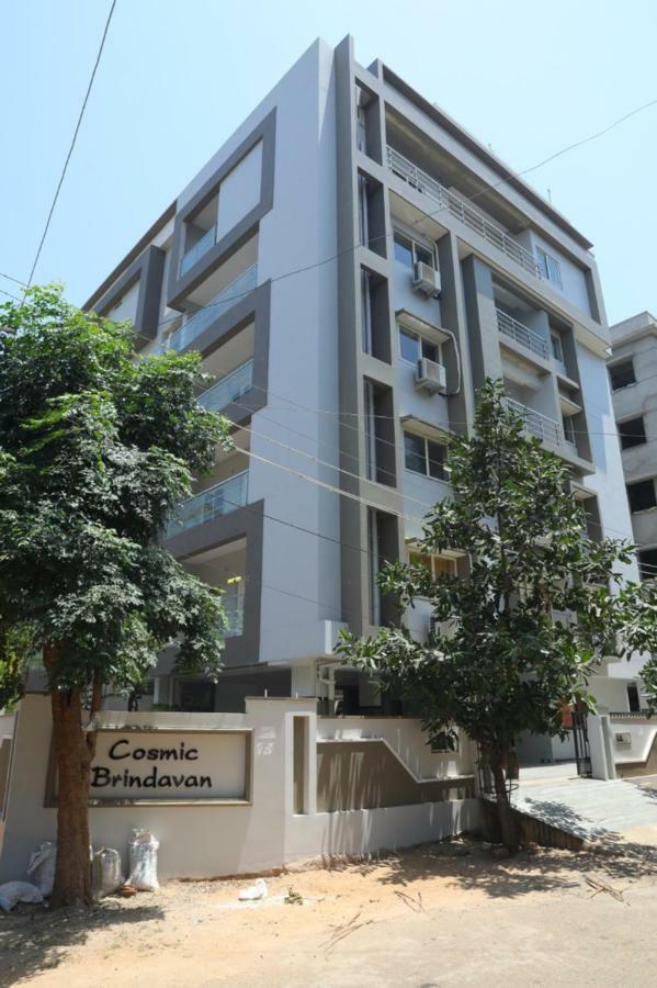 Brindavan Suites Visakhapatnam Exterior foto